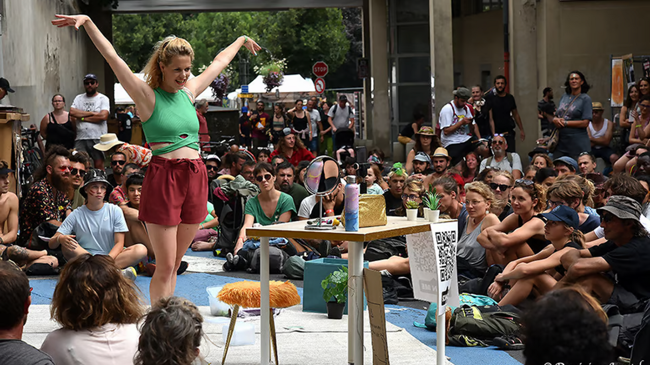 Compagnie La Dérouillée - Spectacle Lonely Sweety