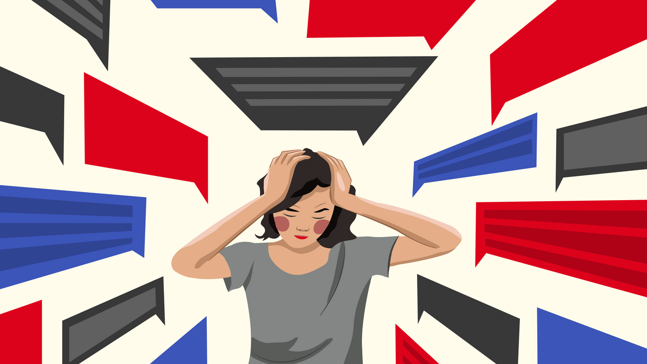 Illustration d'une femme accablée par des bulles de texte