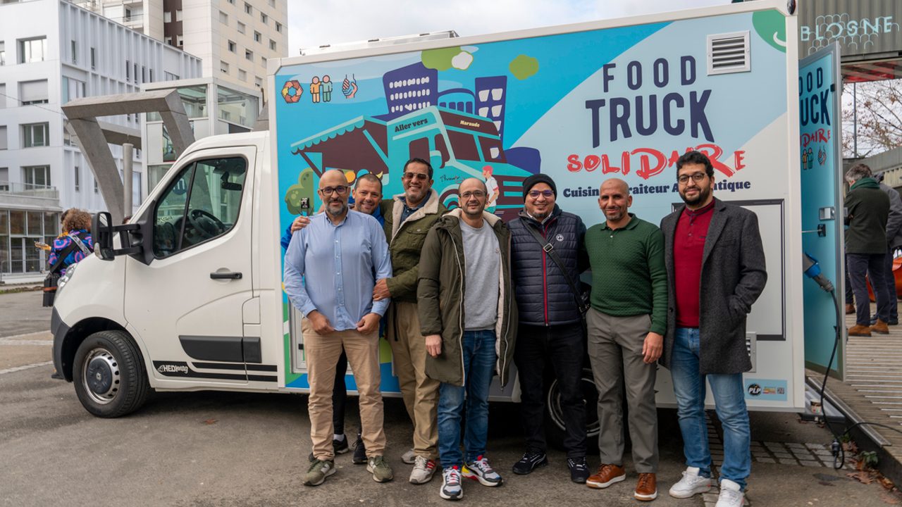 Installation d'un food truck solidaire au Blosne. Budget participatif, saison 5.