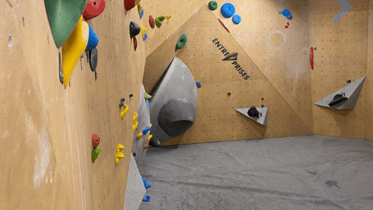 Bloc bleu Secteur 20