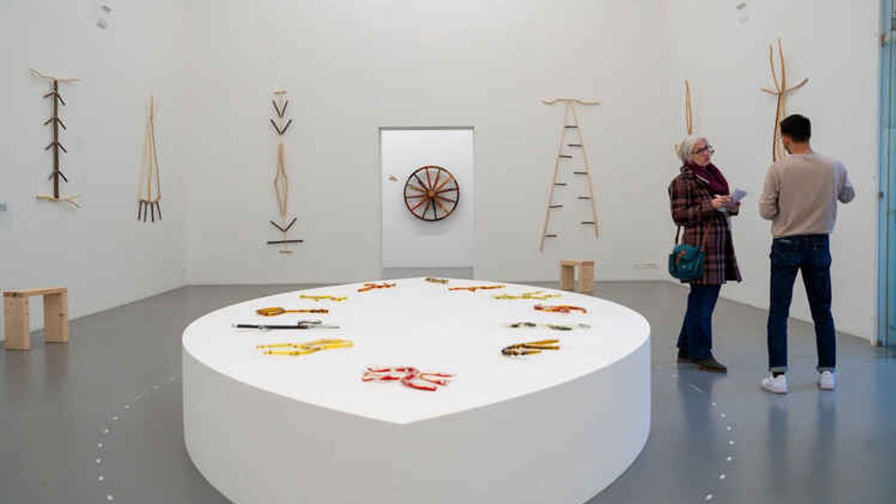 salle d'exposition de la Criée