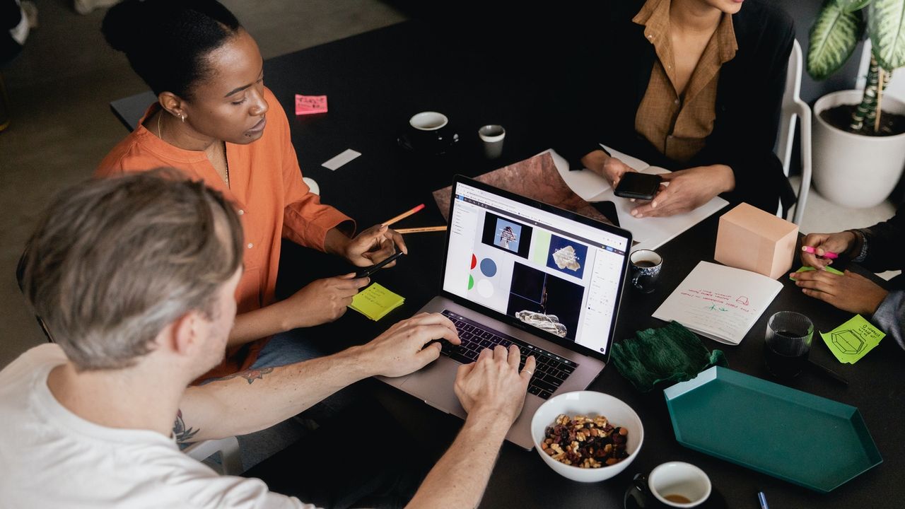 Une réunion de travail