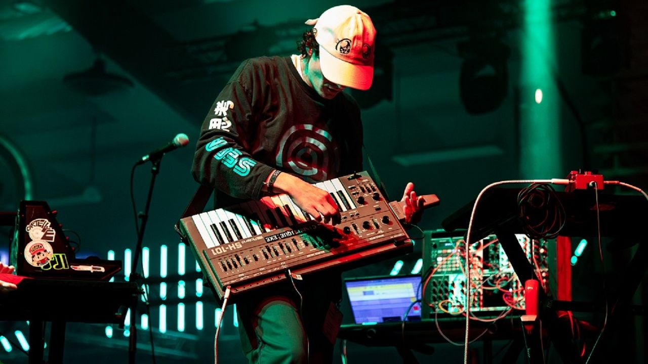 Inspiré par les jeux vidéos et l'univers du gaming, Alexis Lumière refermera la boucle de la Petite Reine au Thabor.