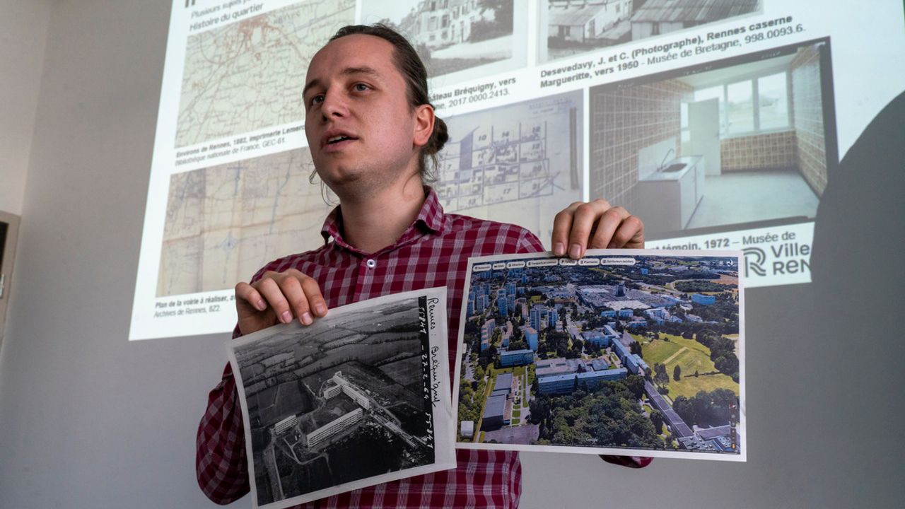Un animateur montre des photos du quartier Bréquigny