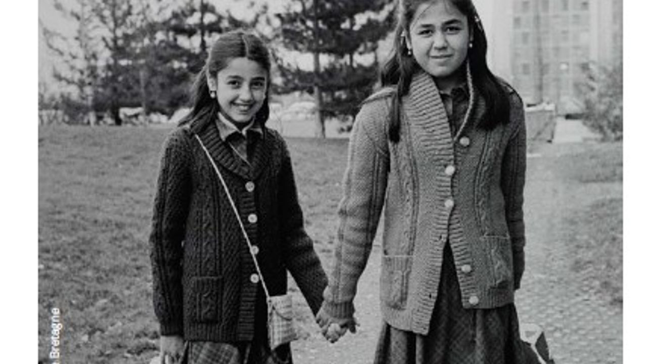 « Portrait d'enfants », photo de fillettes au Landrel, 1981 