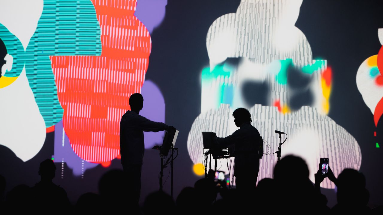 OPECHO - Performance audio-visuelle - Simon Lazarus / S8JFOUPhoto: Jean Adrien Morandeau