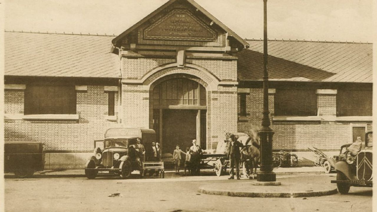 carte postale ancienne de la Criée 