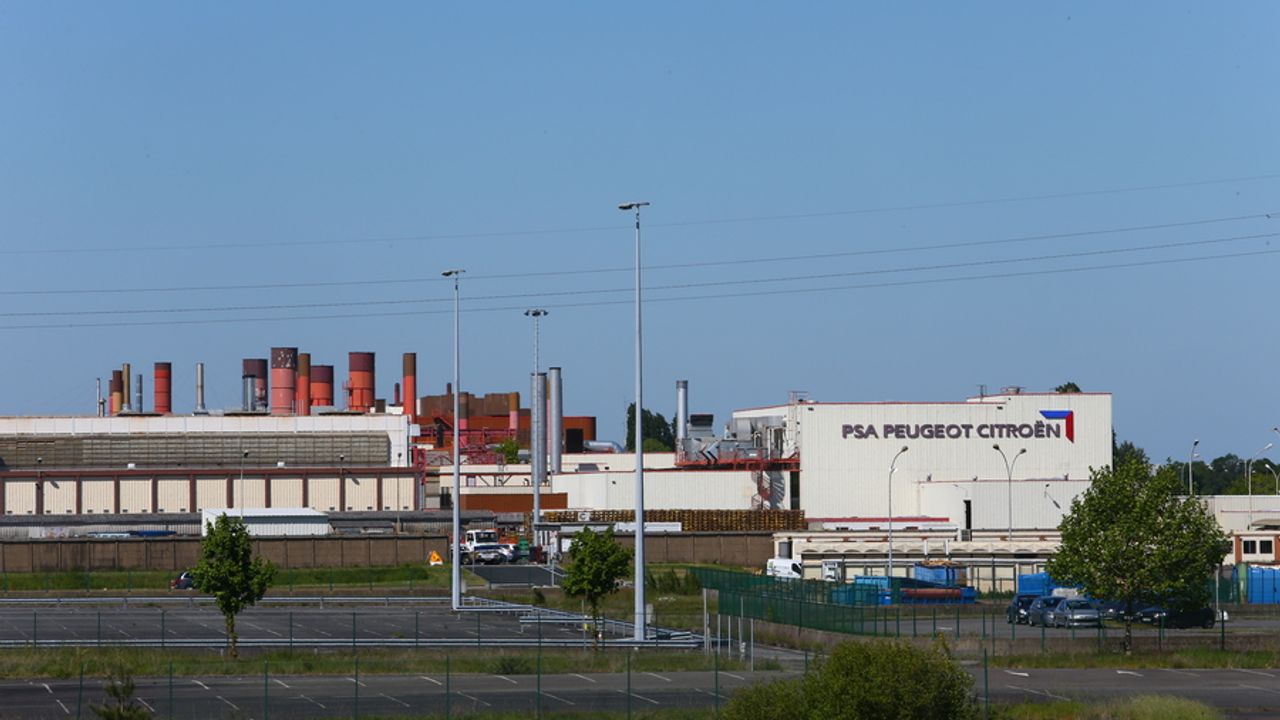 Le site PSA Peugeot Citroën de La Janais