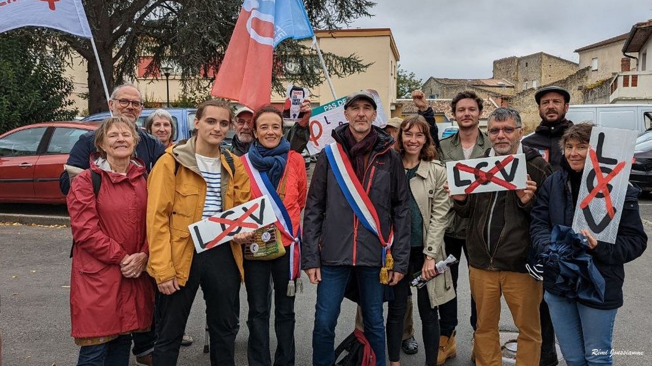 Les insoumis girondins contre la LGV à Langon
