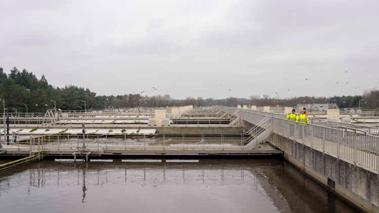 Vue sur la station d'épuration de la Beaurade.