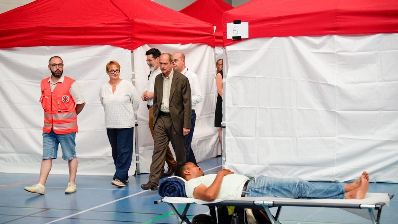 Canicule : un gymnase ouvert 24h/24 pour les personnes sans domicile à Rennes