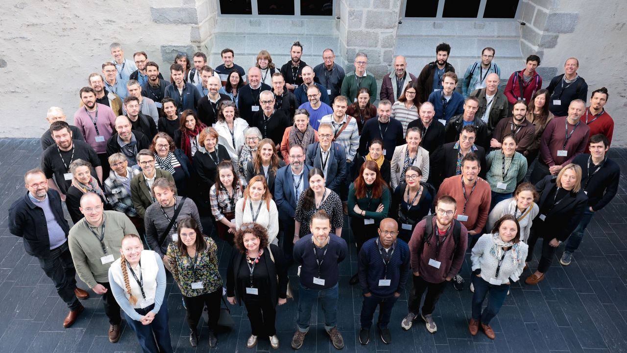 Photo de groupe des participants à l'événement City Orchestra 2025, au Couvent des Jacobins à Rennes