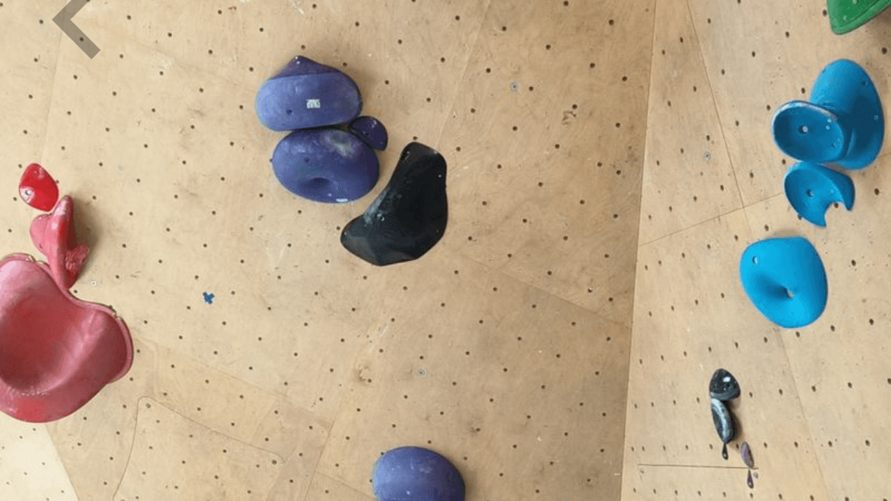 Bloc noir Secteur 13