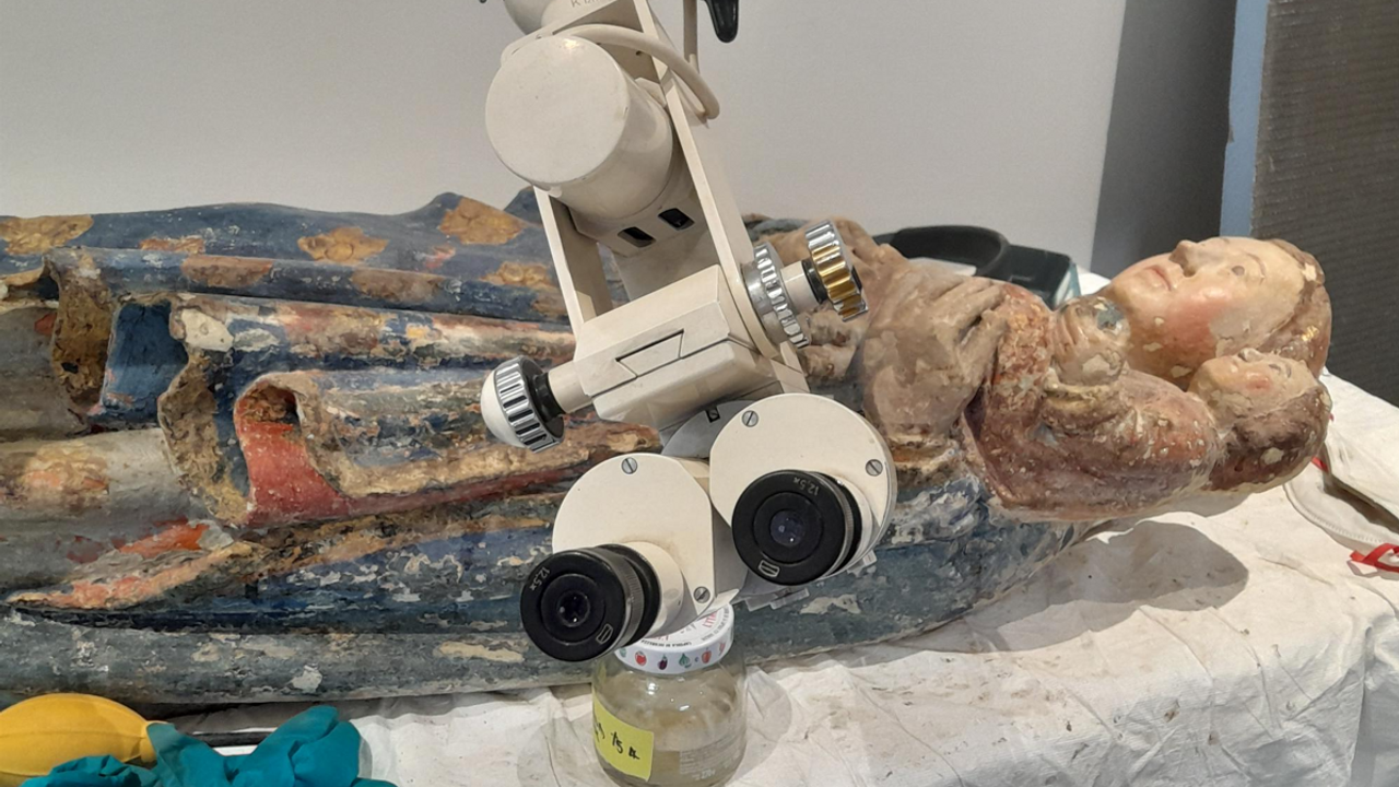 Une statue religieuse est prête à être restaurée chez Arthéma